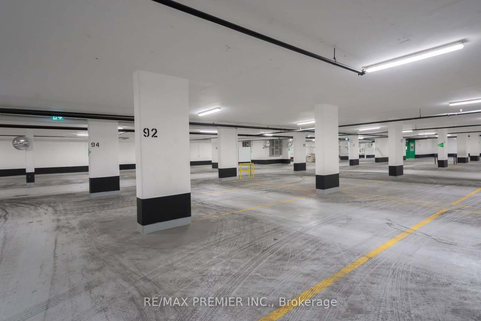1350 Ellesmere Road, Unit 320 thumbnail 33