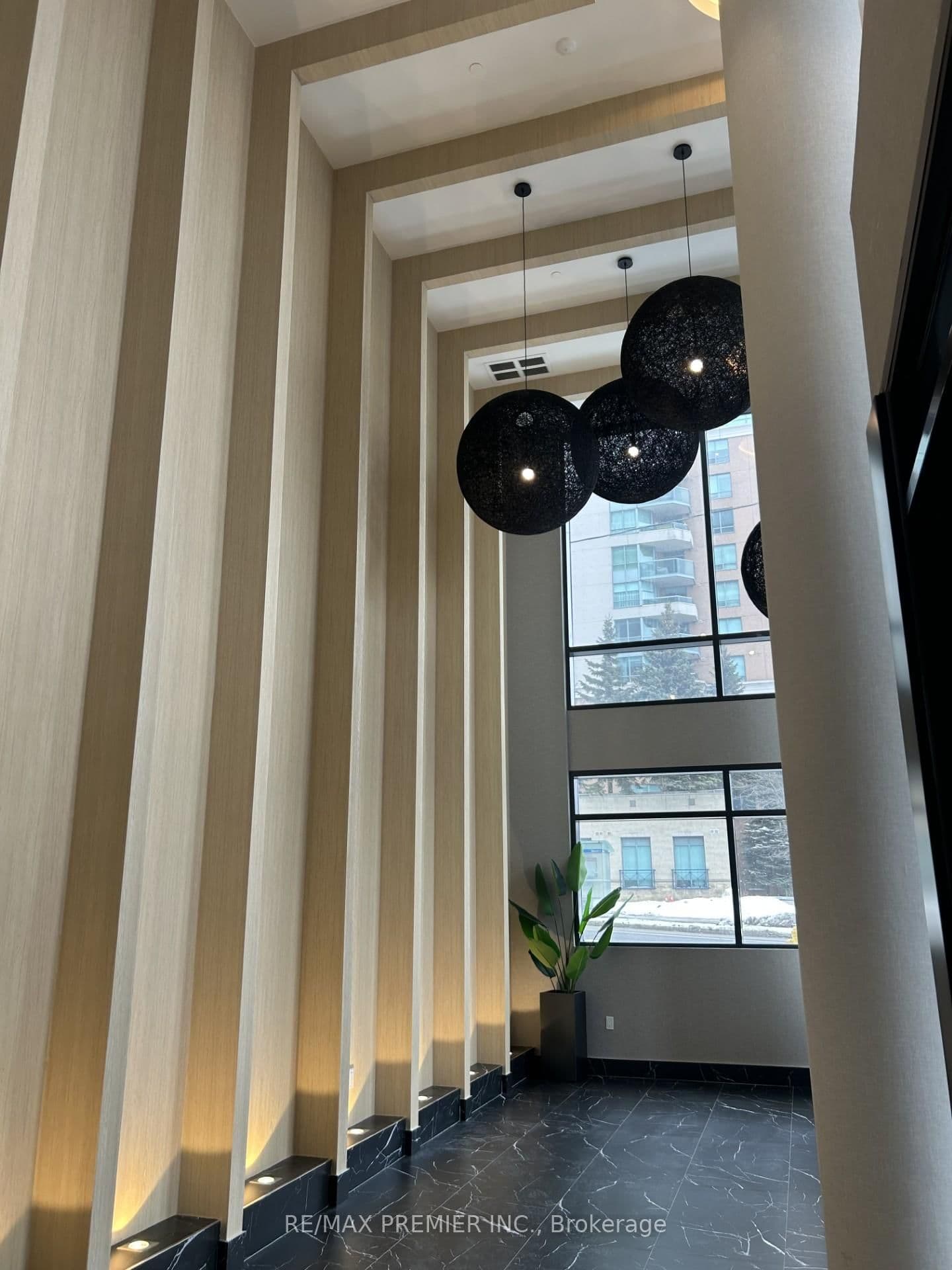 1350 Ellesmere Road, Unit 320 thumbnail 7