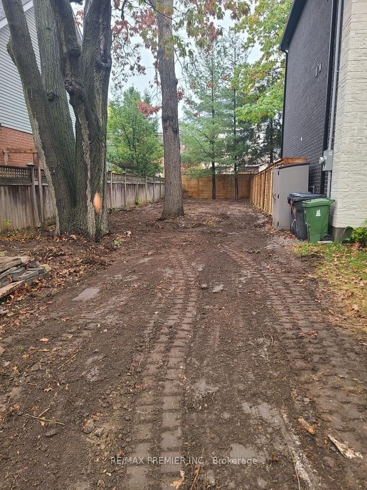 149 Audrey Avenue thumbnail 3