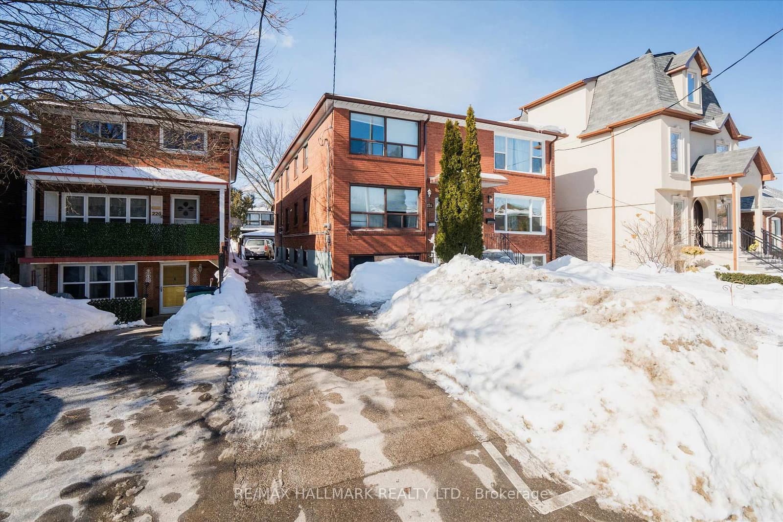224 Pickering Street, Unit Lower Bach - Image 1