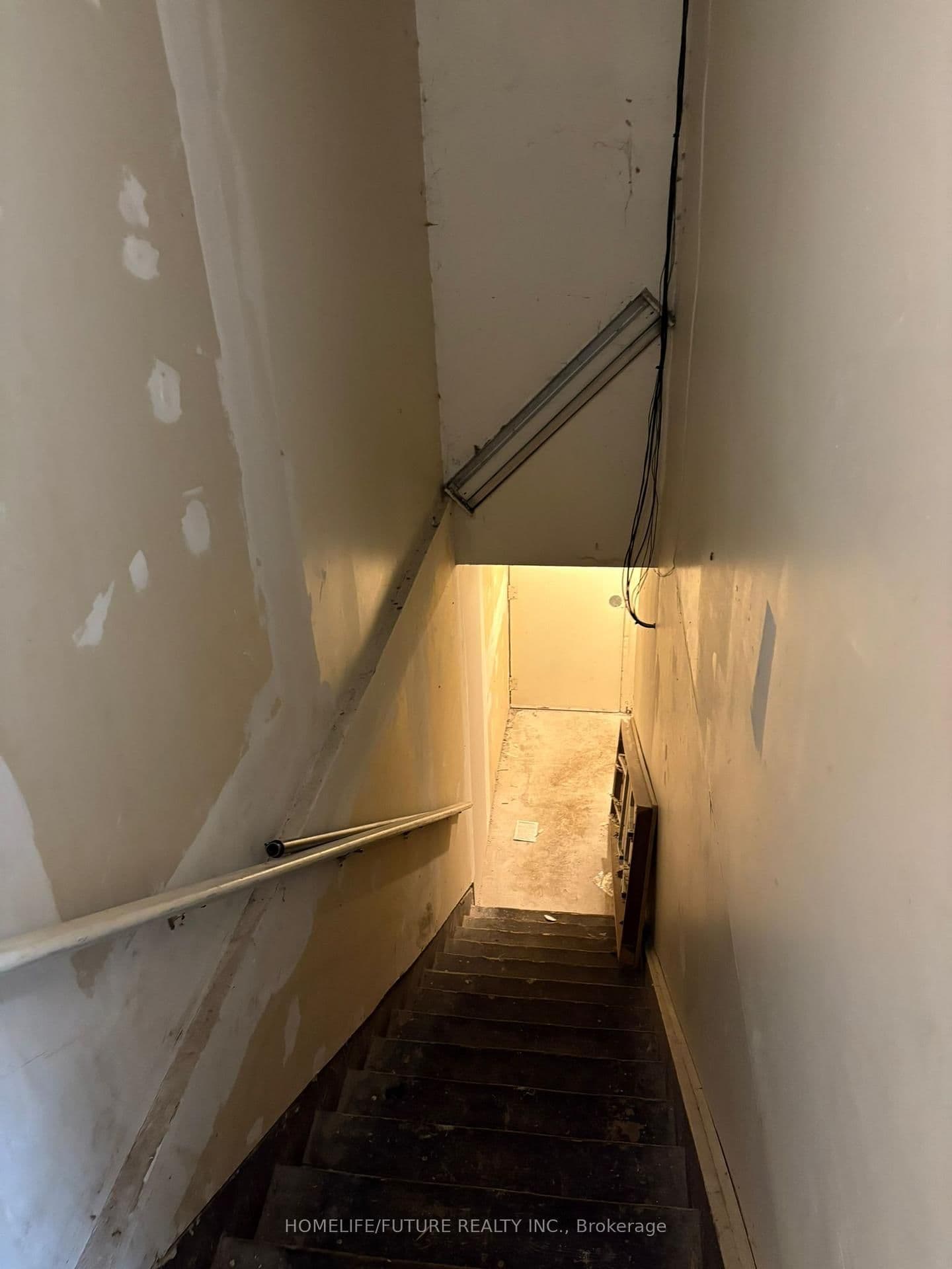 284-296 Markham Road, Unit 296 thumbnail 37
