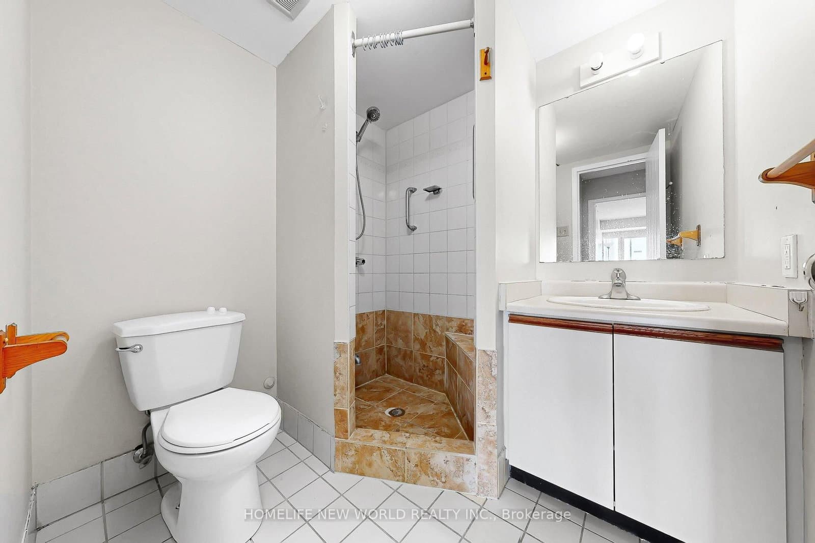 1665 Pickering Parkway, Unit 712 thumbnail 21