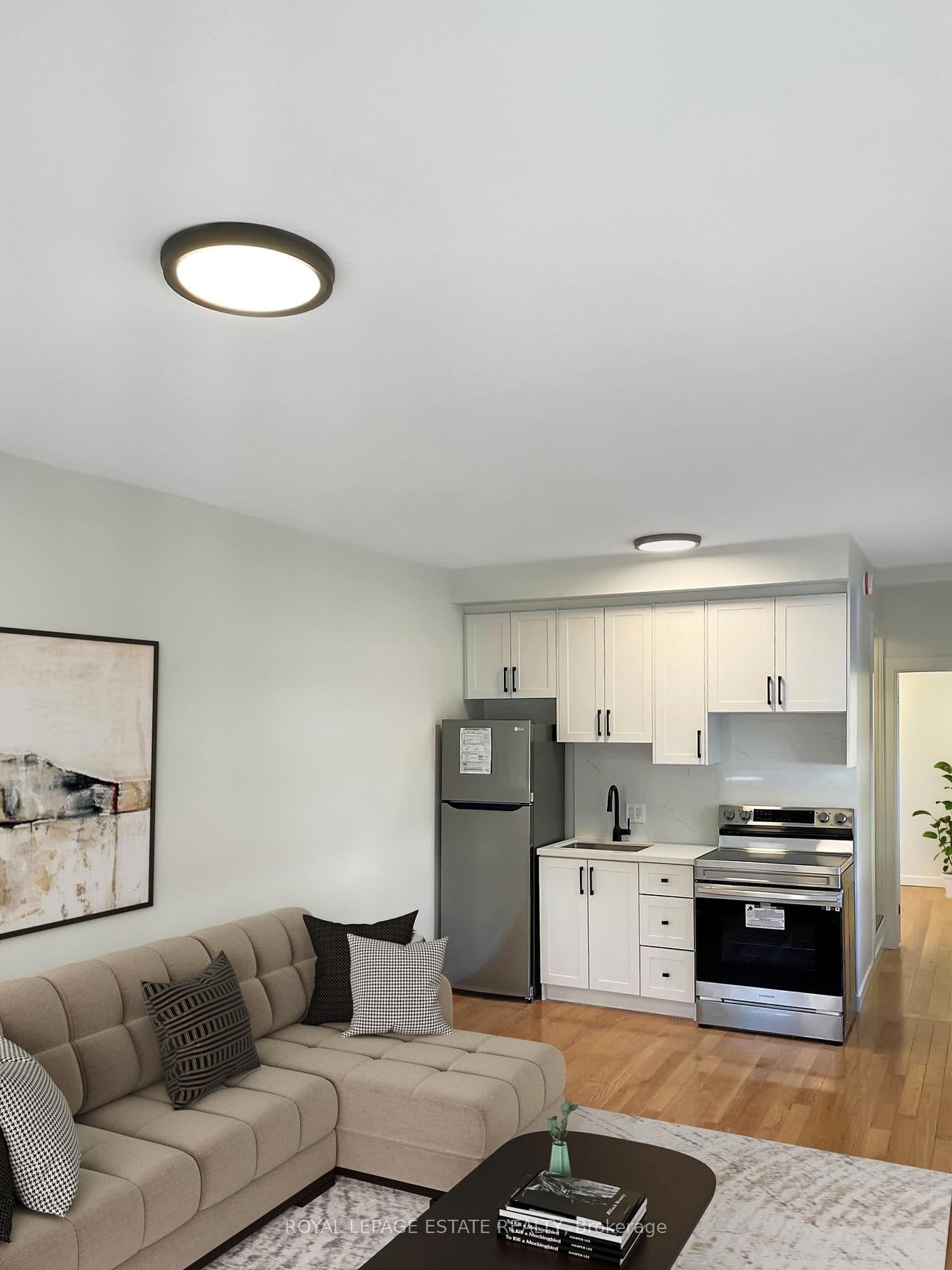 1007 Kingston Road thumbnail 31