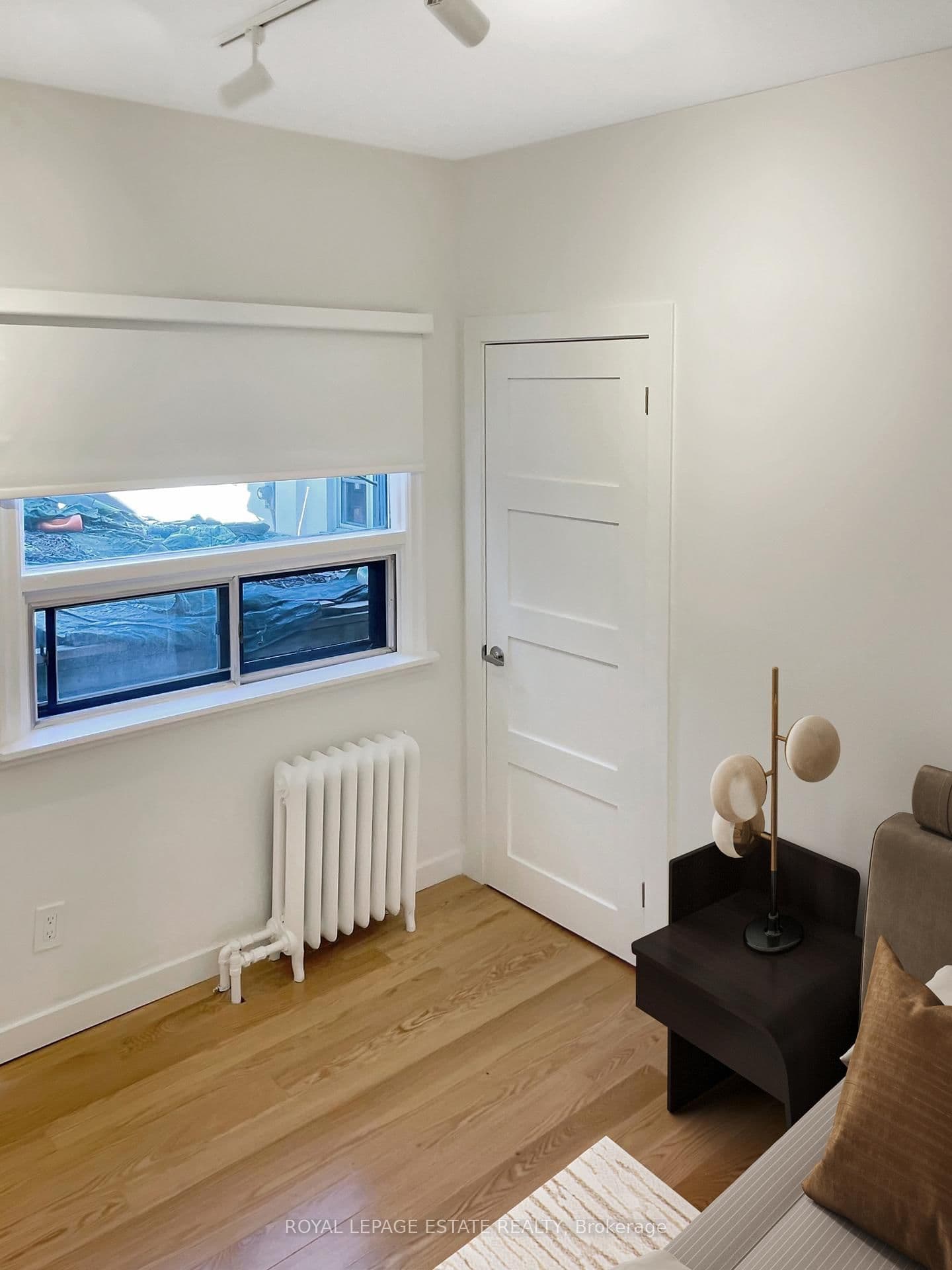 1007 Kingston Road thumbnail 35