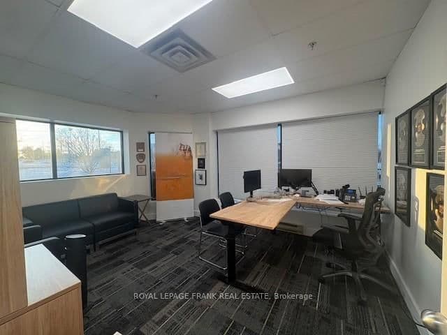 701 Rossland Road E, Unit 201 thumbnail 8
