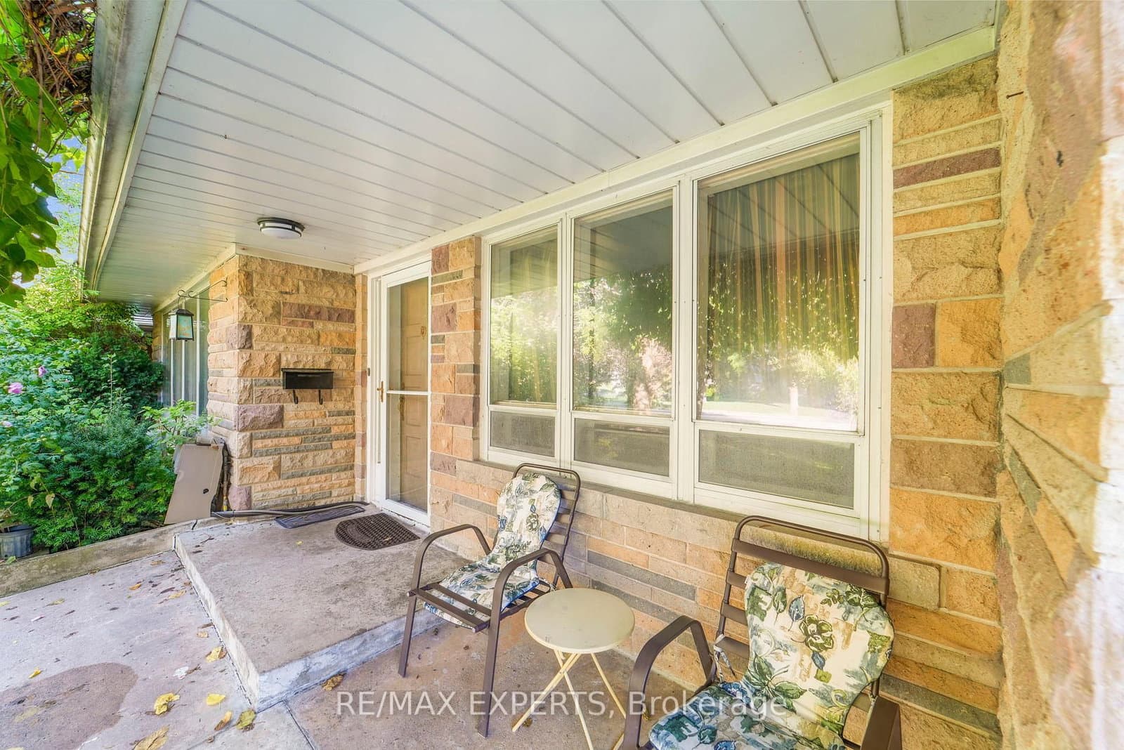19 Duncombe Boulevard thumbnail 7