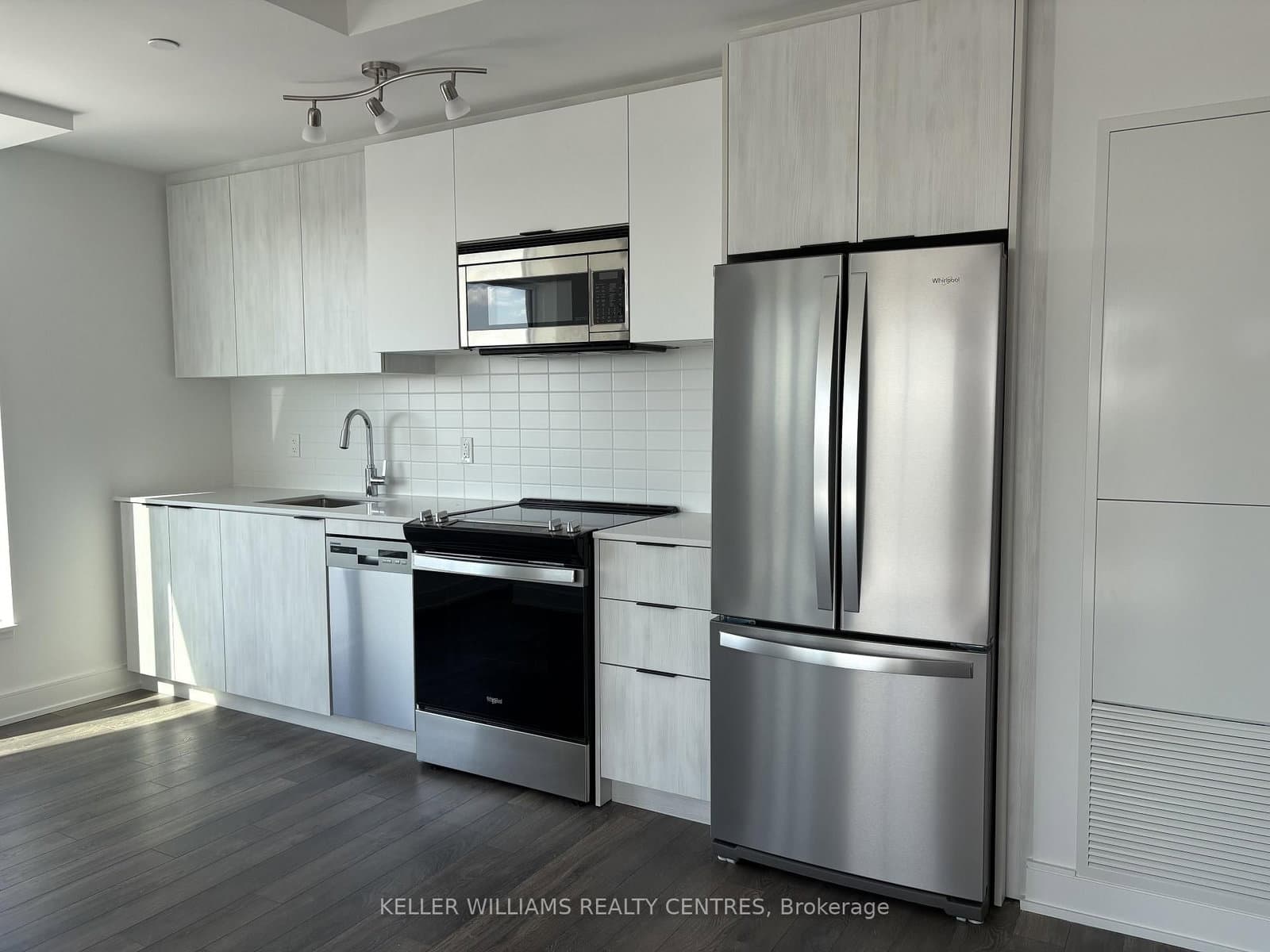 1350 Ellesmere Road, Unit 1113 thumbnail 4