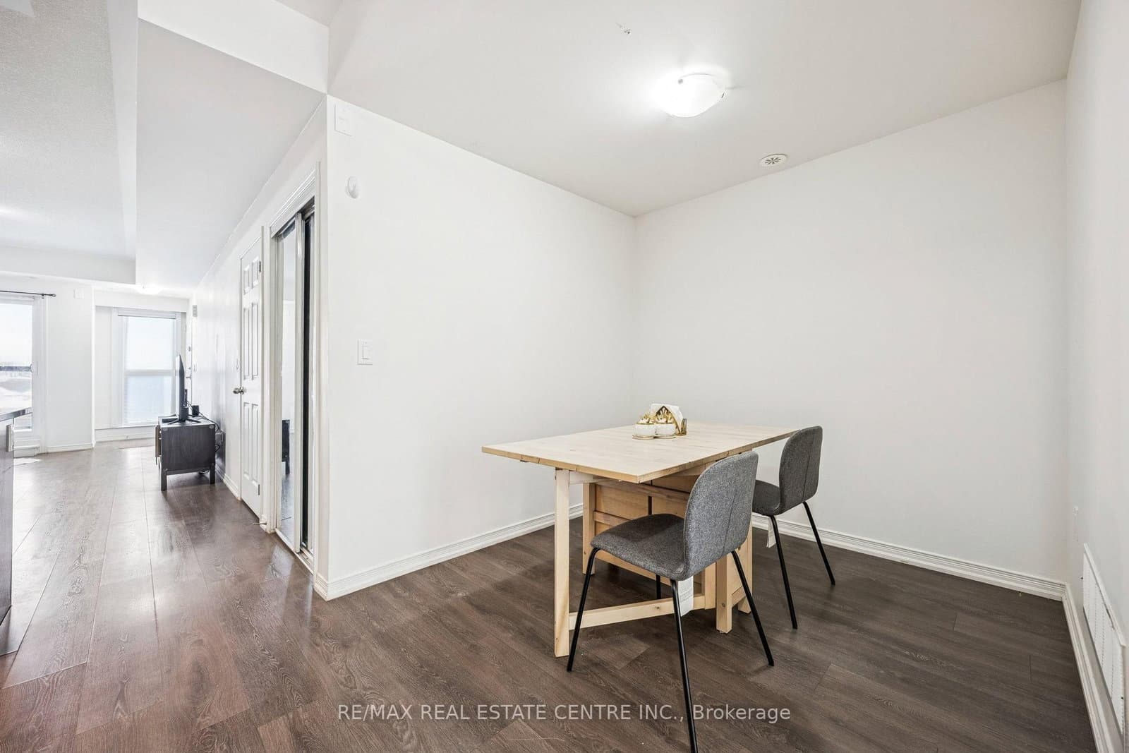 8835 Sheppard Avenue E, Unit 210 thumbnail 15