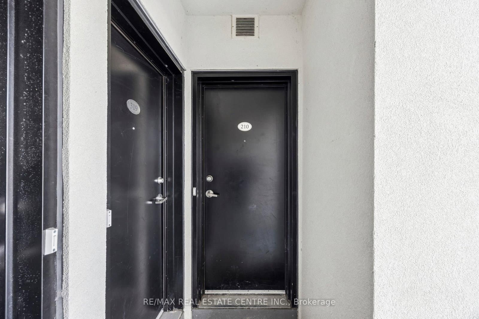 8835 Sheppard Avenue E, Unit 210 thumbnail 3
