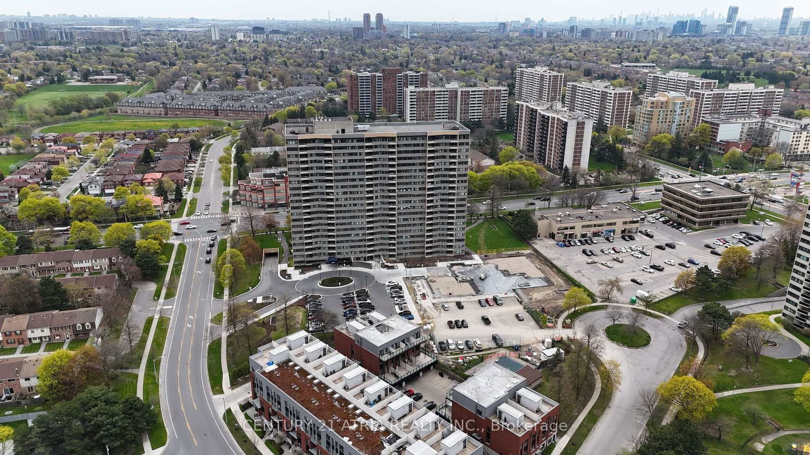 2100 Bridletowne Circle, Unit 111 thumbnail 27
