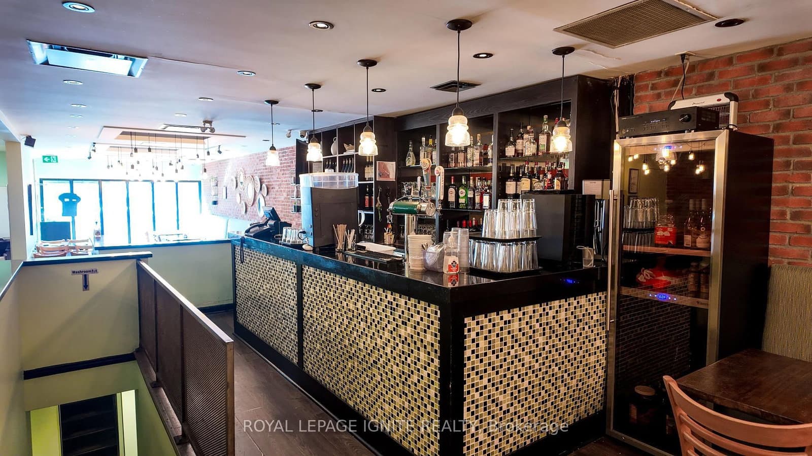 2024 Queen Street E, Unit 2022 thumbnail 9