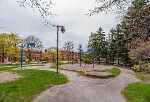2460 Eglinton Avenue E, Unit 417 thumbnail 7