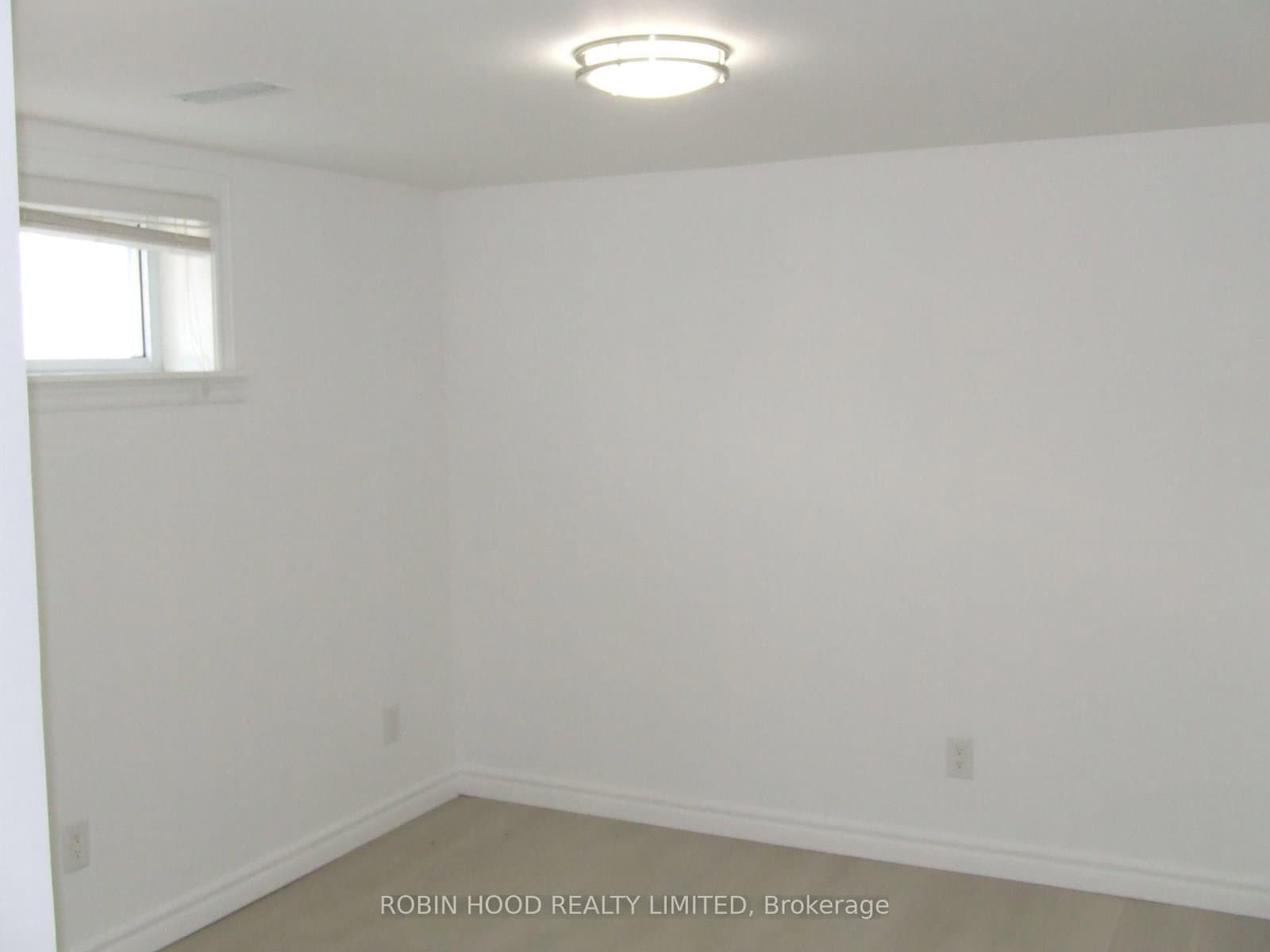 377 East Avenue E, Unit Basement thumbnail 11