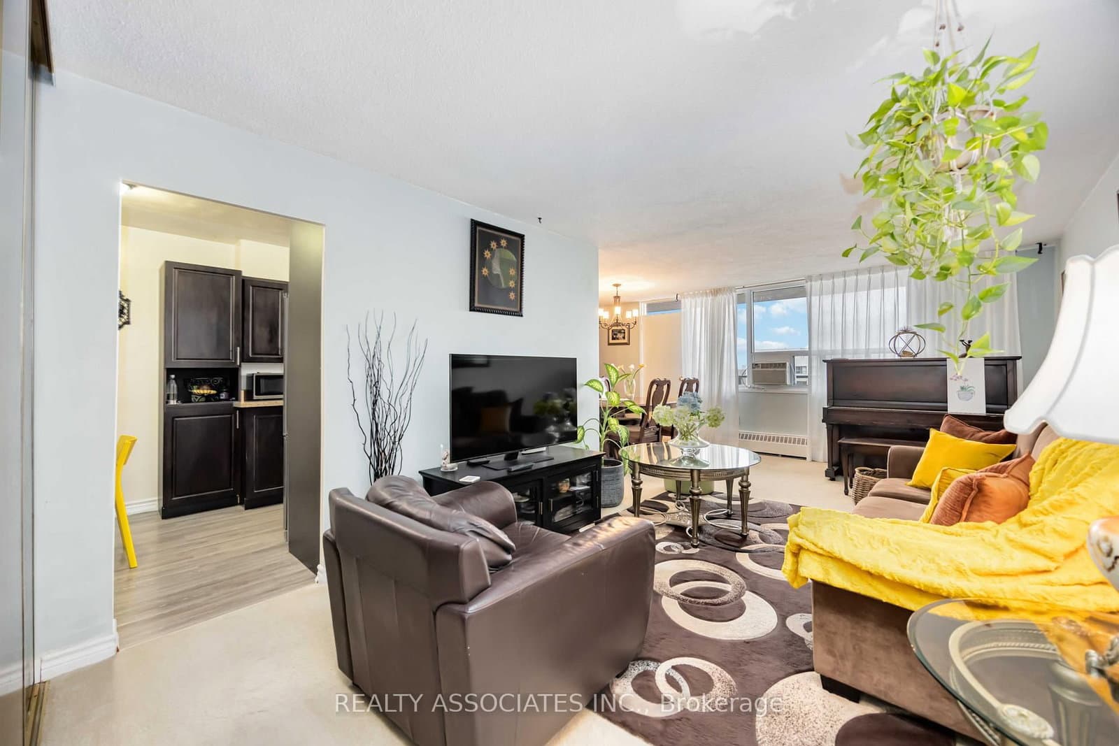 180 Markham Road, Unit 811 thumbnail 15