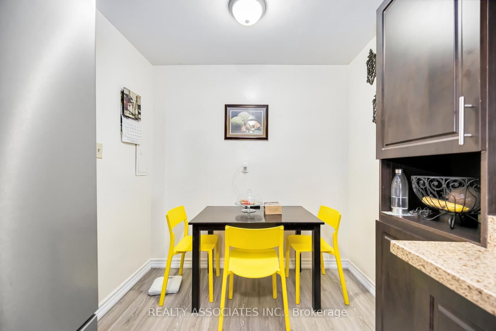 180 Markham Road, Unit 811 thumbnail 24
