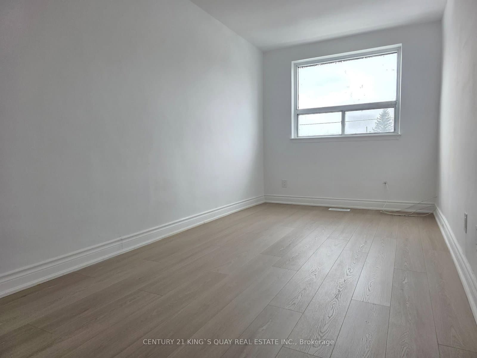 1346 Kennedy Road thumbnail 2