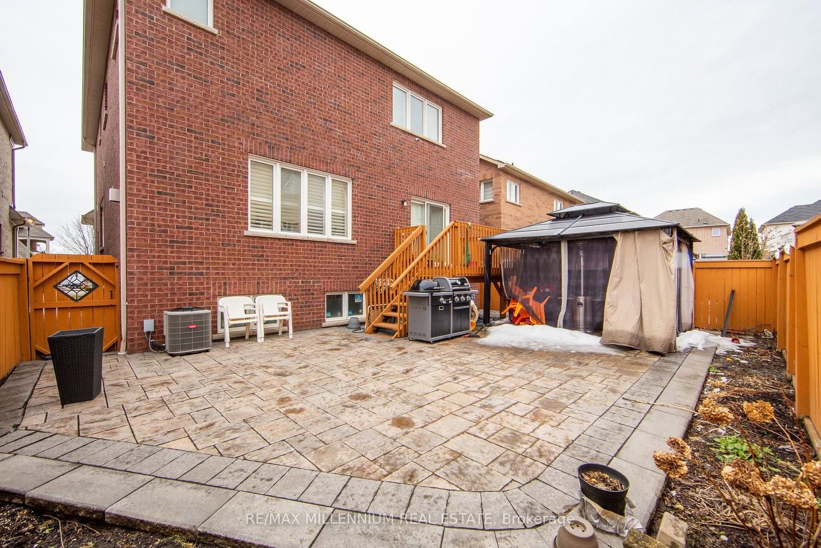 87 Booker Drive thumbnail 12