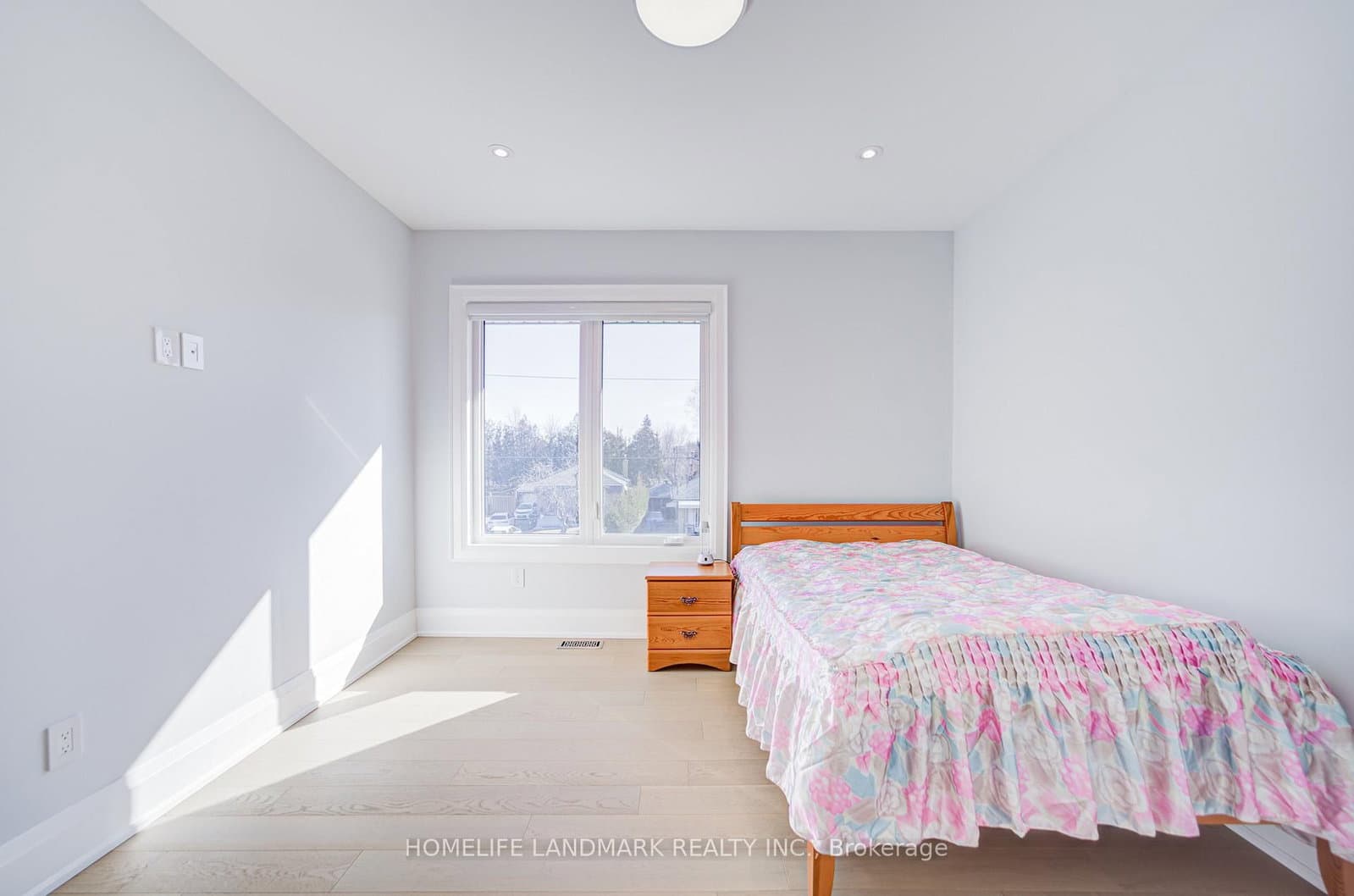 53 Saugeen Crescent thumbnail 28