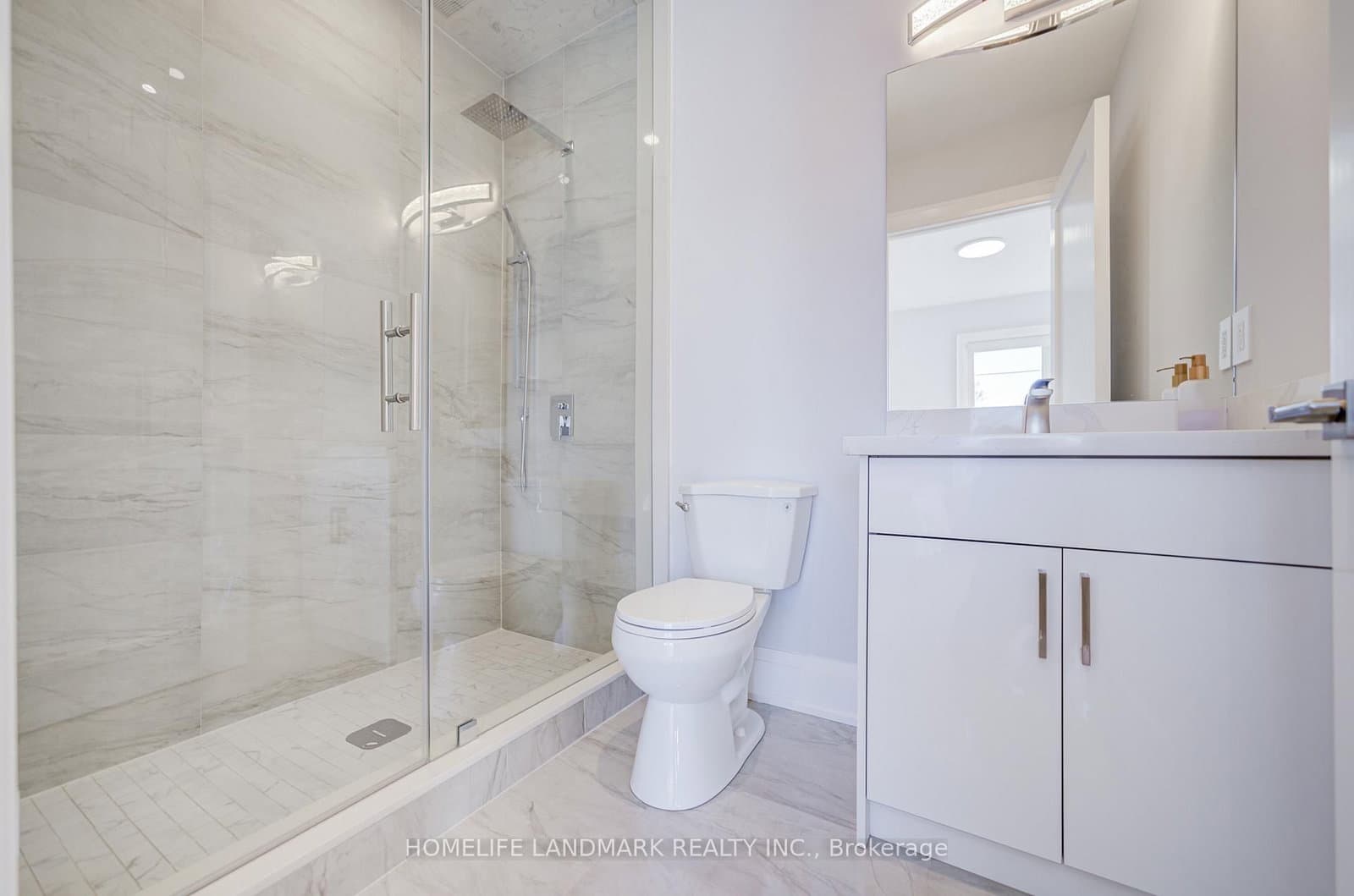 53 Saugeen Crescent thumbnail 29