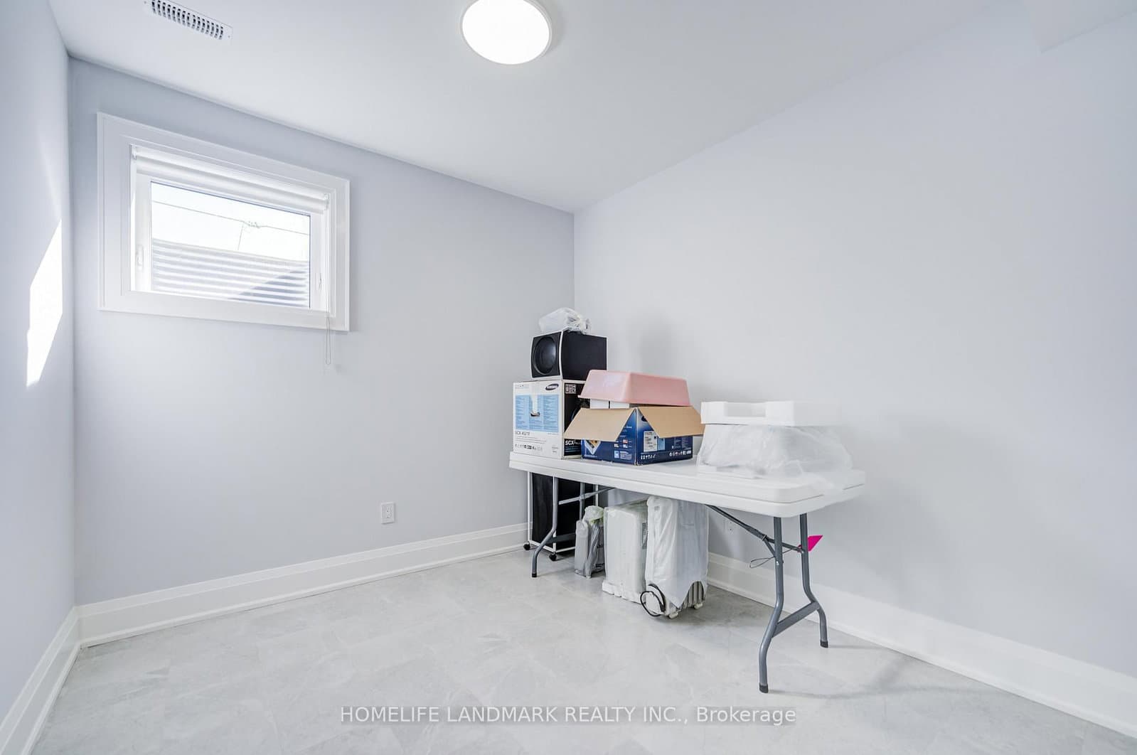 53 Saugeen Crescent thumbnail 42