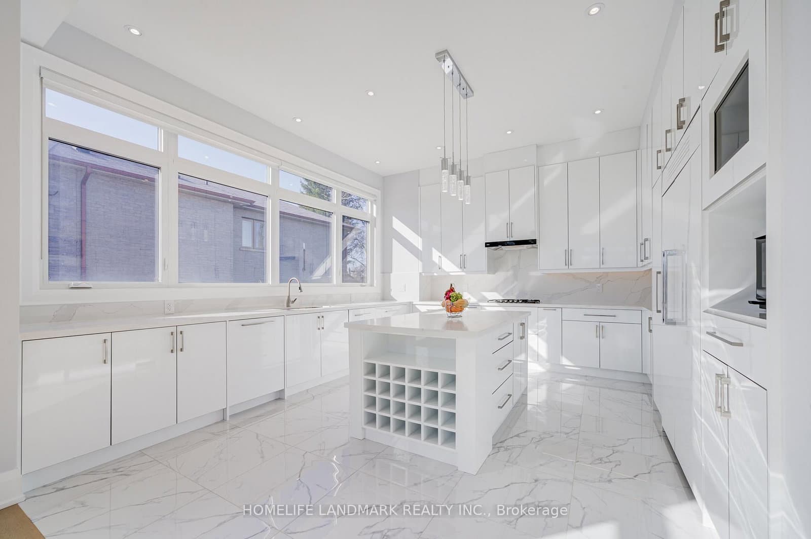 53 Saugeen Crescent thumbnail 9