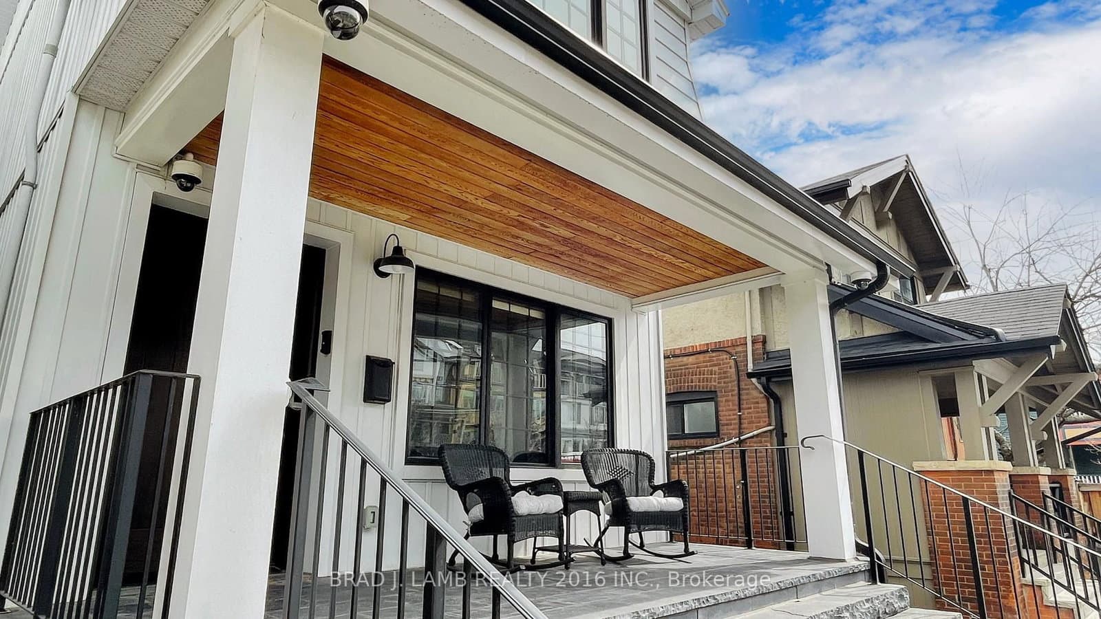 111 Woodbine Avenue thumbnail 2