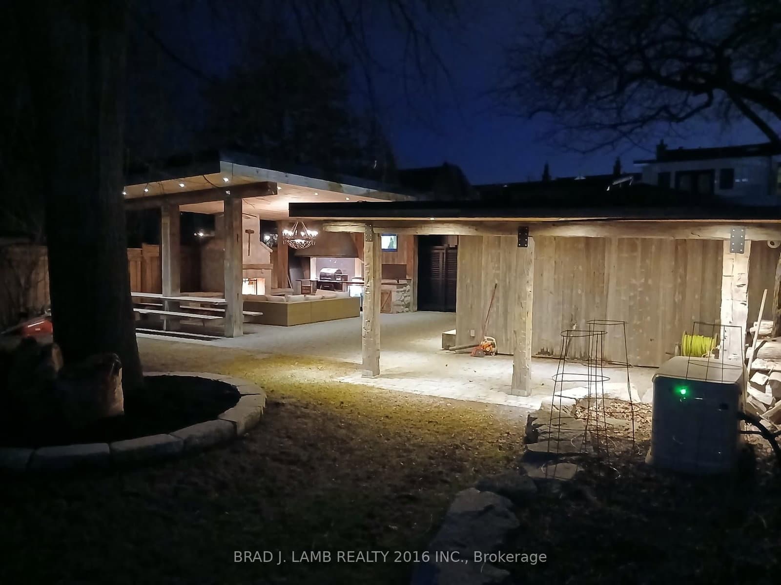 111 Woodbine Avenue thumbnail 23