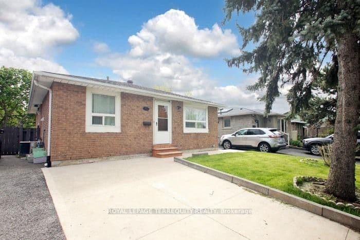 15 Baldoon Road - Image 1