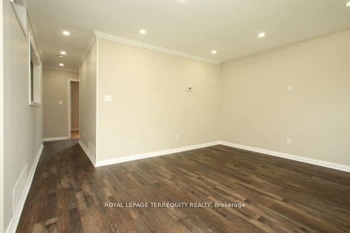 15 Baldoon Road thumbnail 10