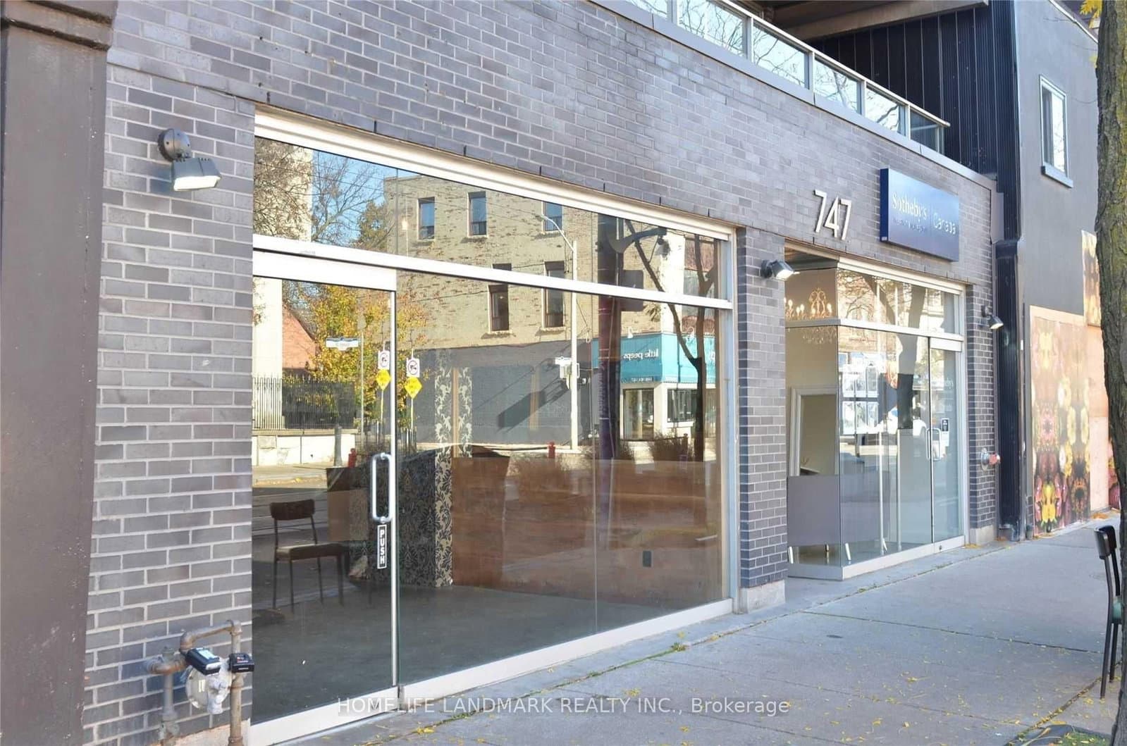 747 Queen Street E, Unit 101 thumbnail 2