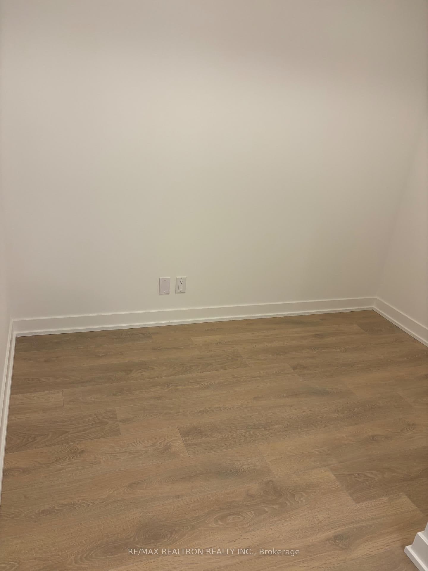 2 Manderley Drive, Unit 904 thumbnail 24