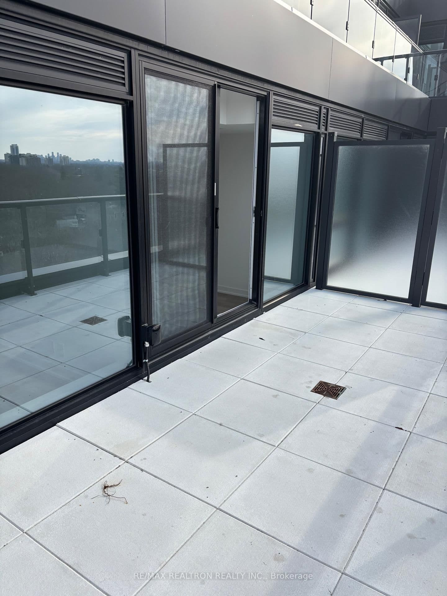 2 Manderley Drive, Unit 904 thumbnail 38