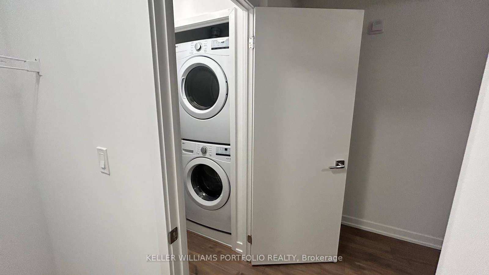 35 Birchcliff Avenue, Unit 9 thumbnail 27
