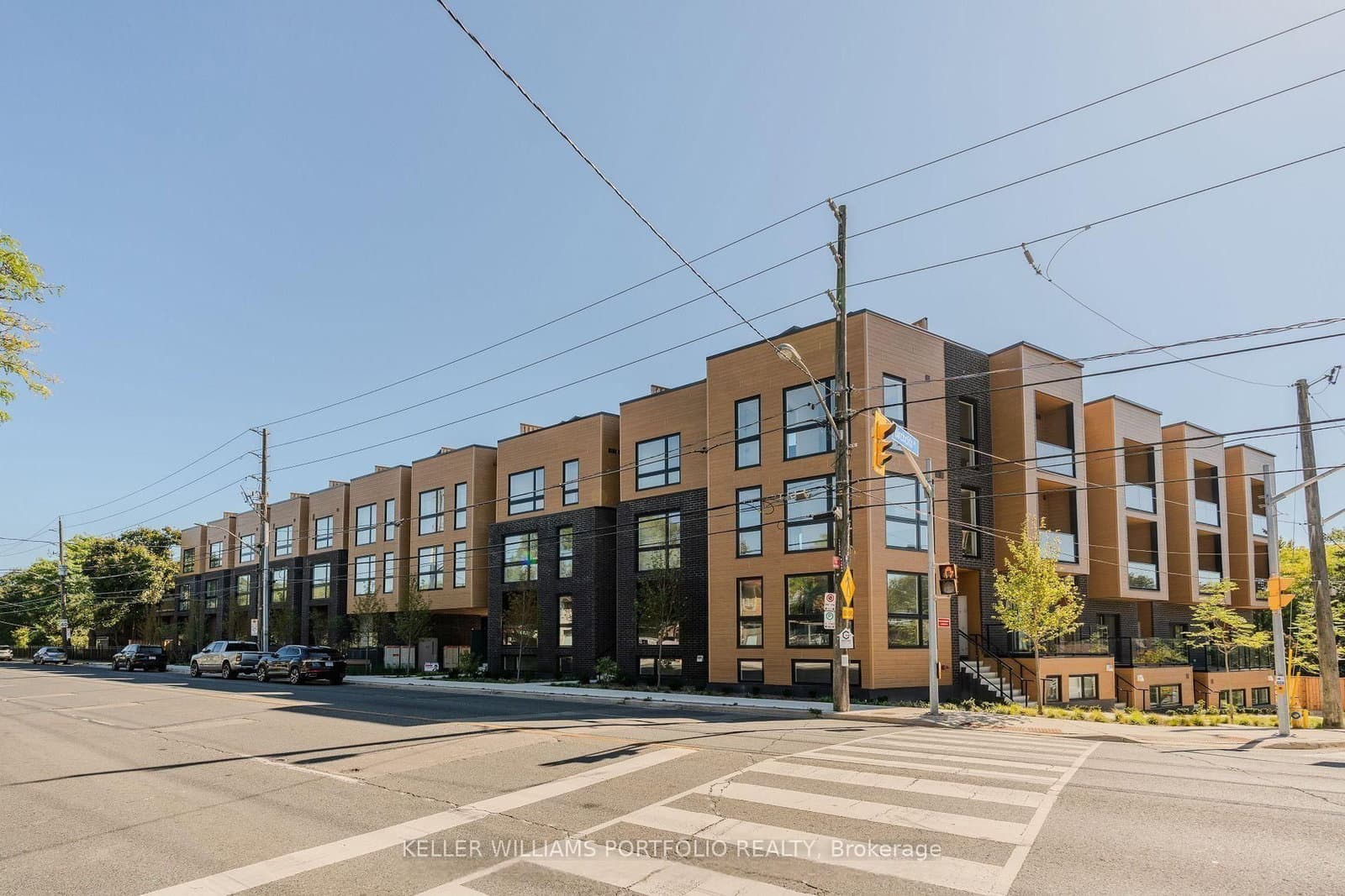 35 Birchcliff Avenue, Unit 9 thumbnail 3