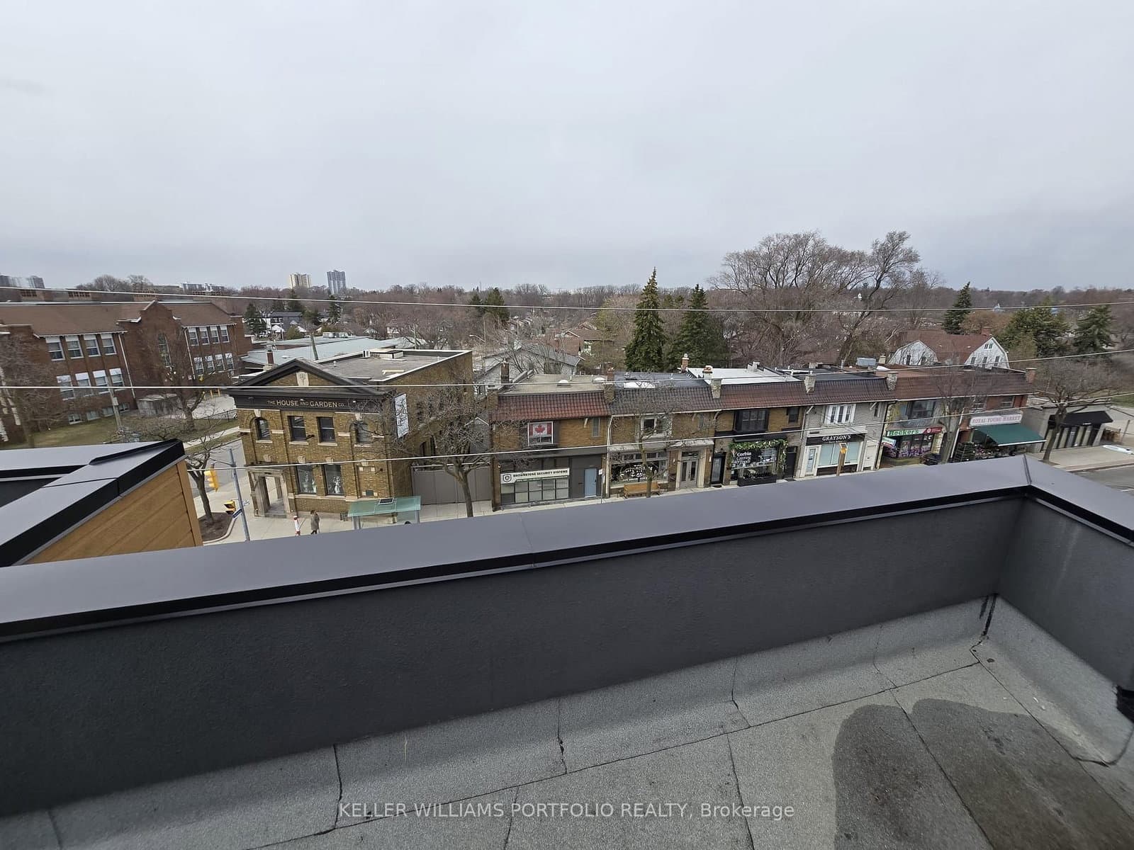 35 Birchcliff Avenue, Unit 9 thumbnail 33