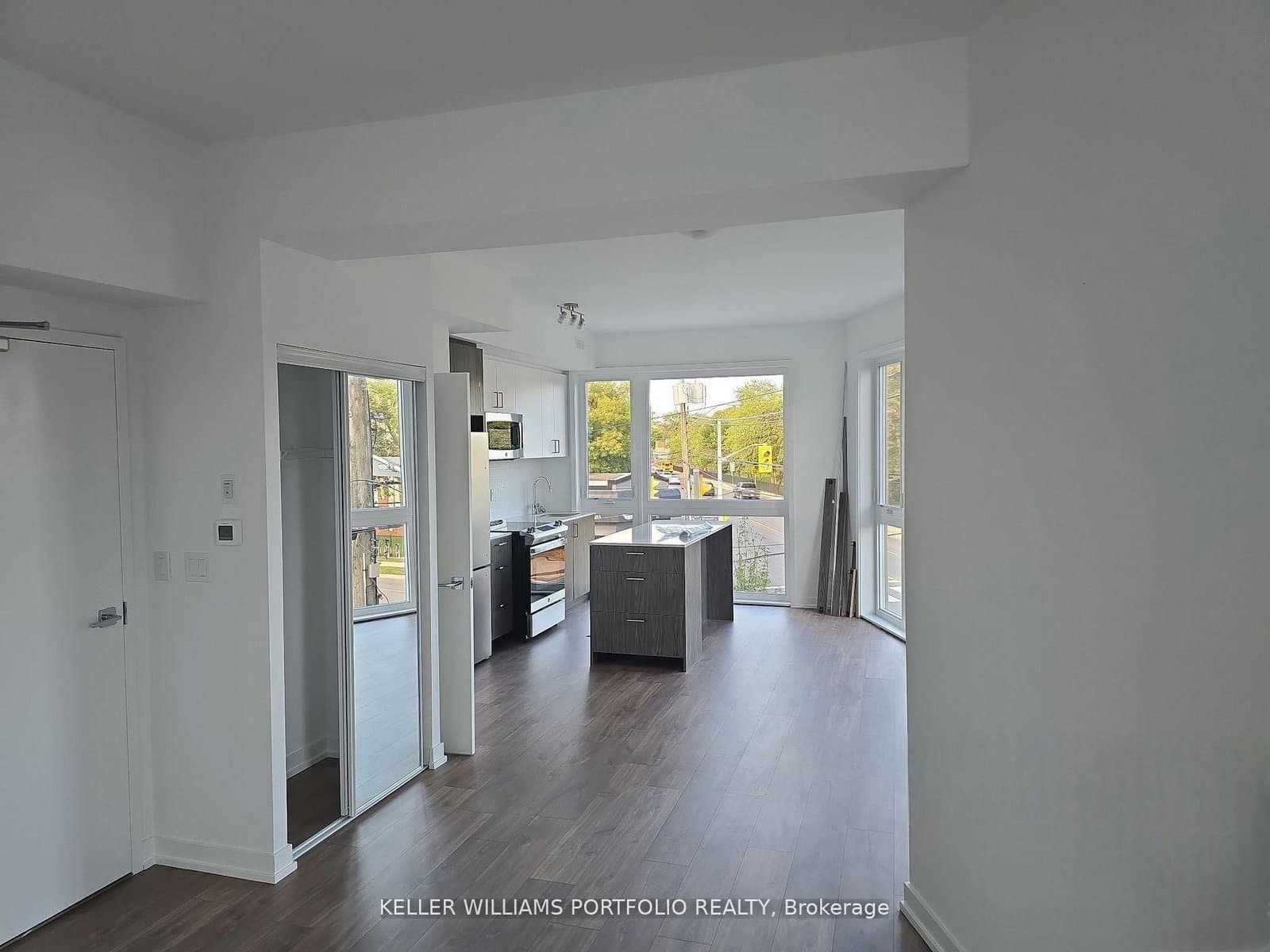 35 Birchcliff Avenue, Unit 9 thumbnail 6