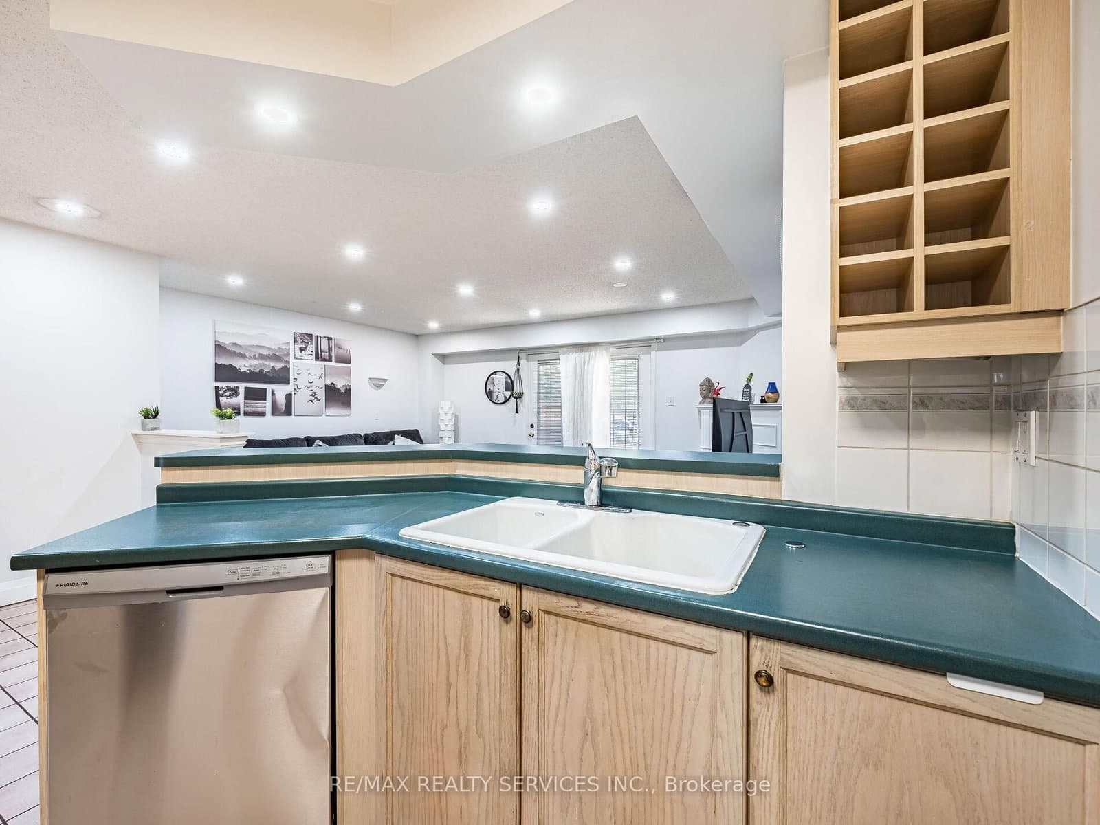 1995 Royal Road, Unit 136 thumbnail 11