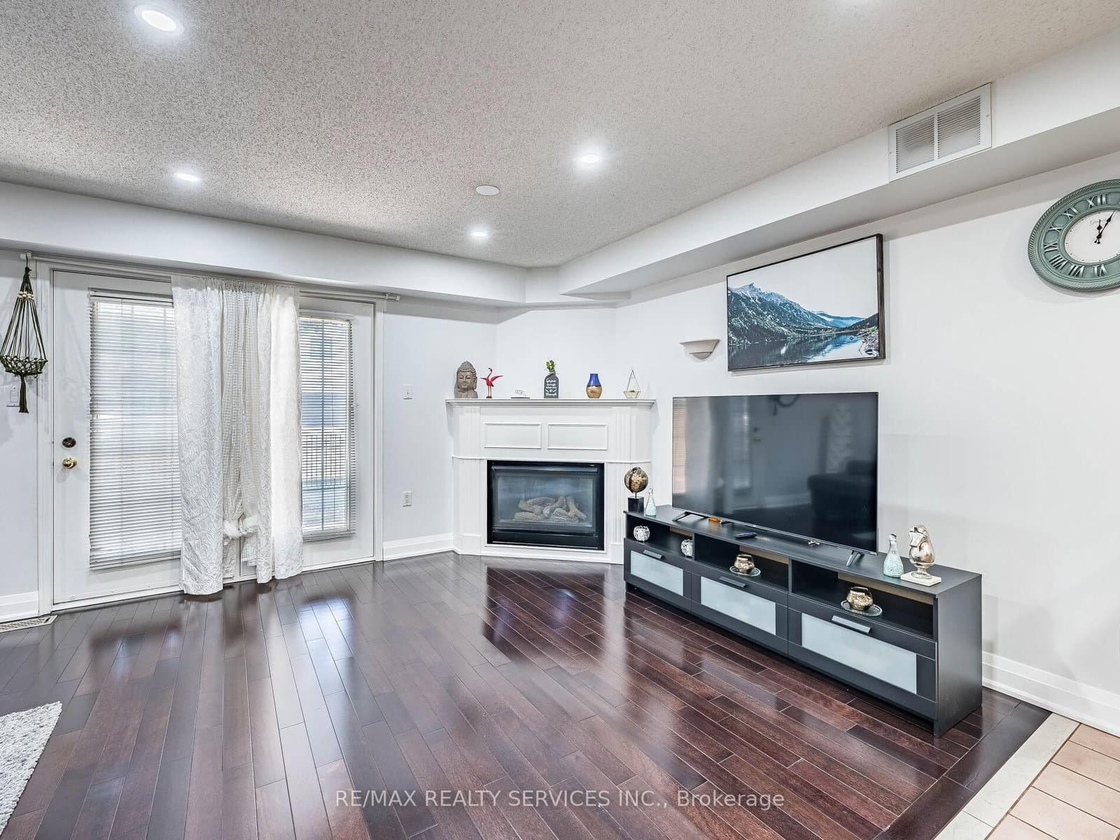 1995 Royal Road, Unit 136 thumbnail 17