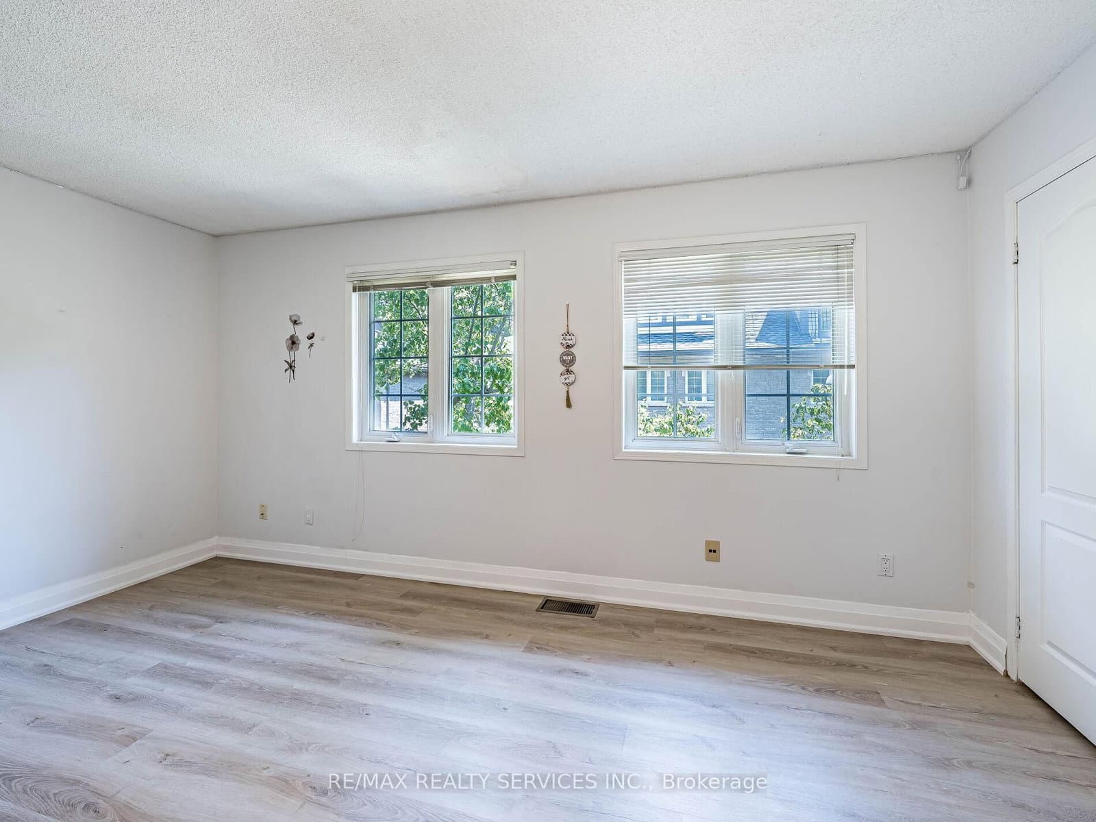 1995 Royal Road, Unit 136 thumbnail 26