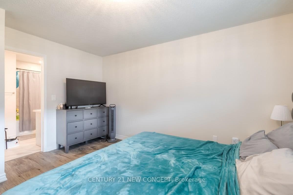 735 Sheppard Avenue, Unit 33 thumbnail 14