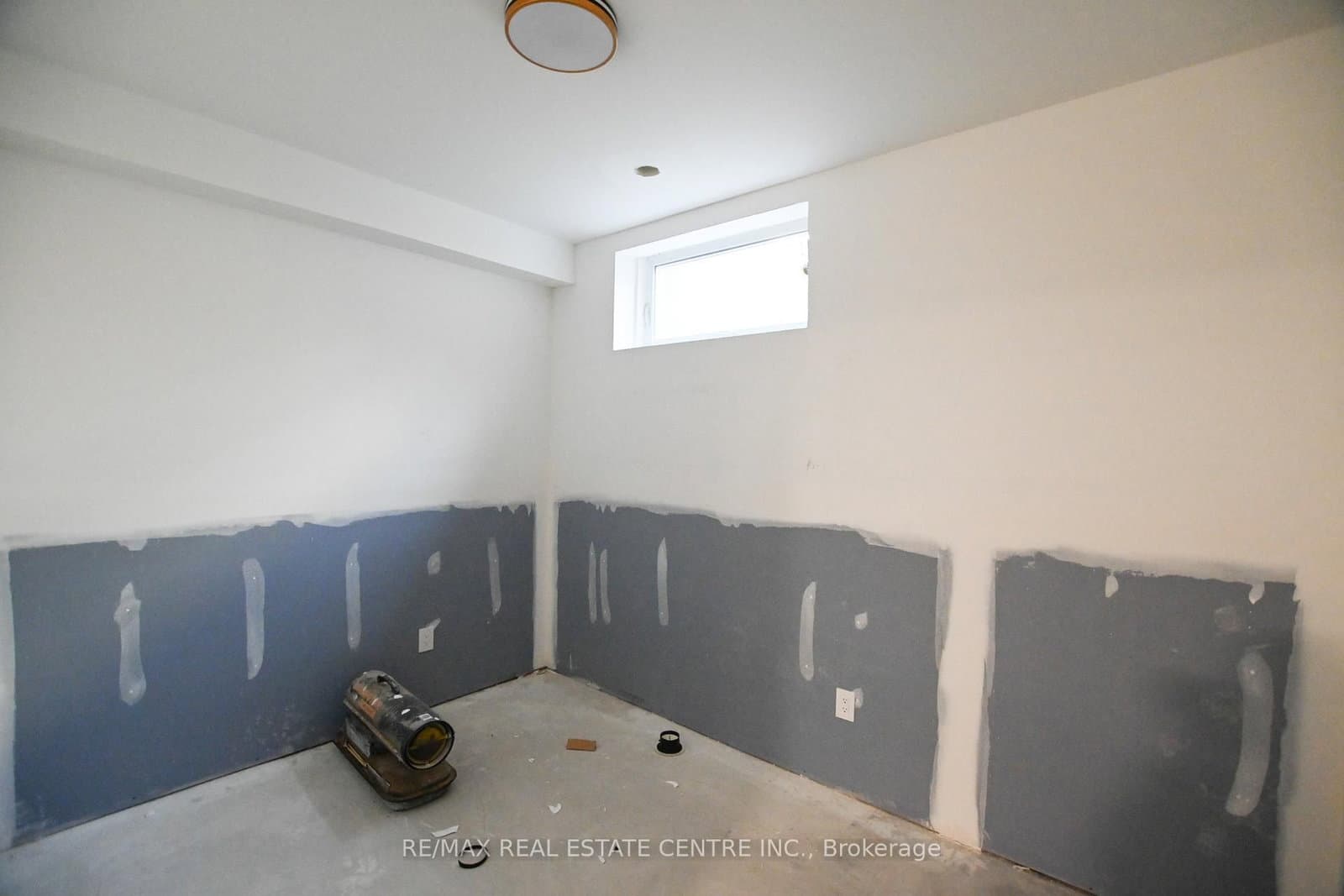59 Jones Avenue thumbnail 34
