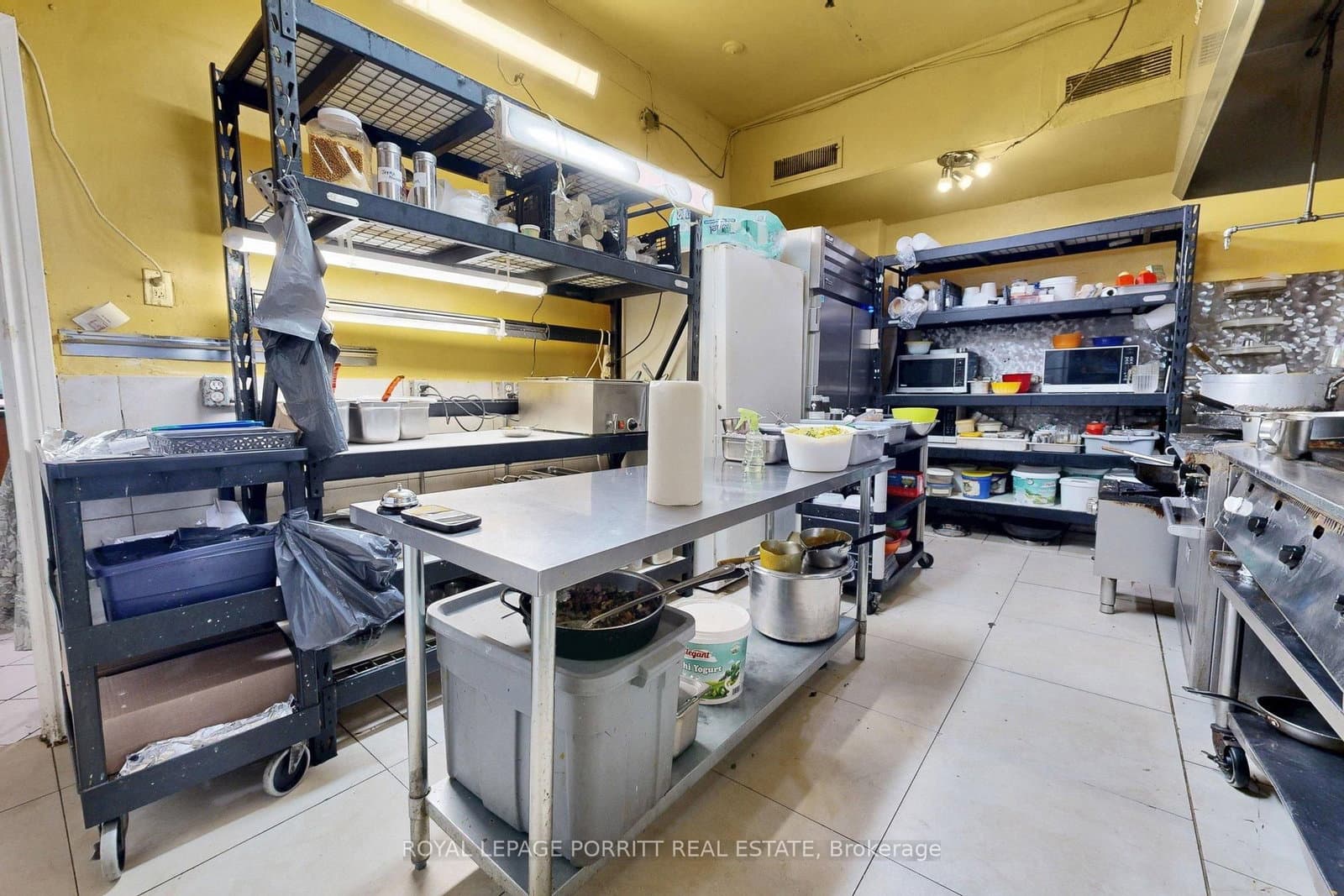 2633 Eglinton Avenue E thumbnail 12