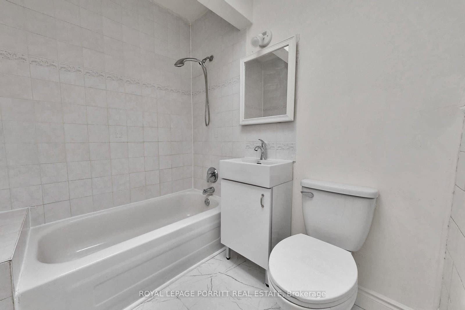 2633 Eglinton Avenue E thumbnail 26