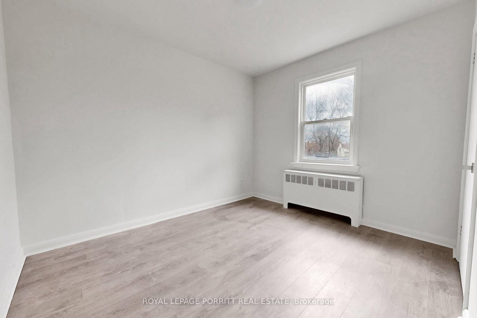 2633 Eglinton Avenue E thumbnail 37