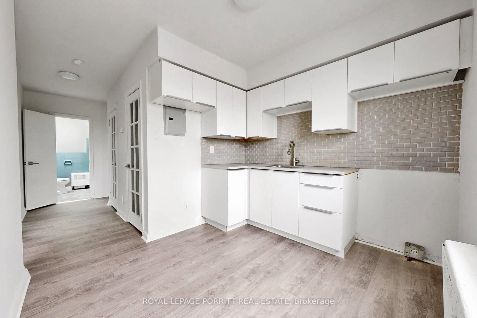2633 Eglinton Avenue E thumbnail 49