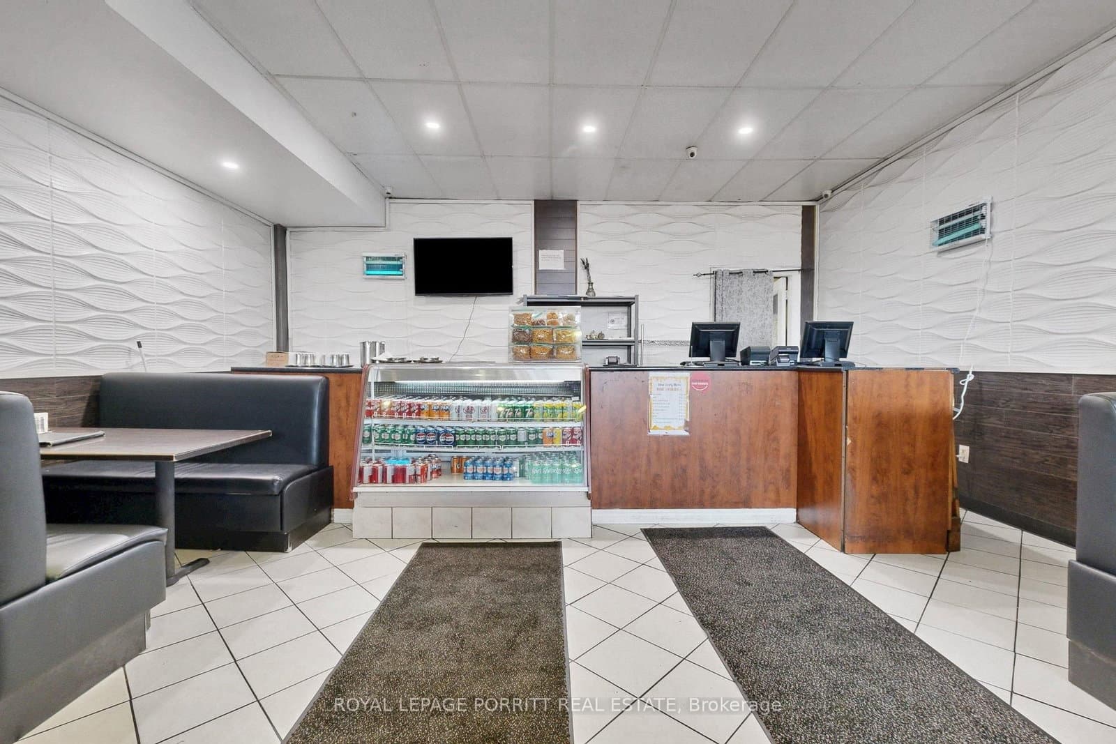 2633 Eglinton Avenue E thumbnail 6