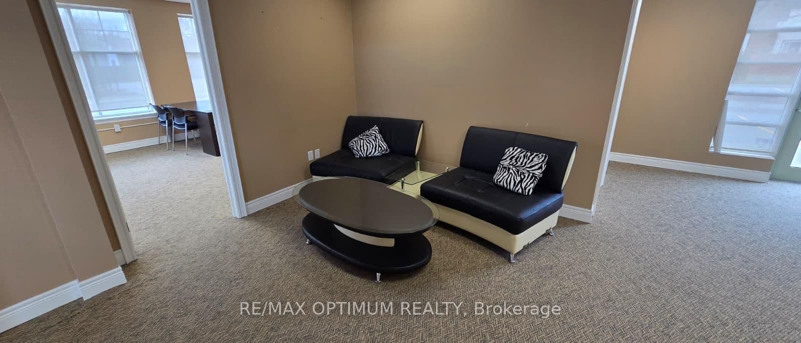 400 Dundas Street, Unit G - T4 Room 2 thumbnail 6