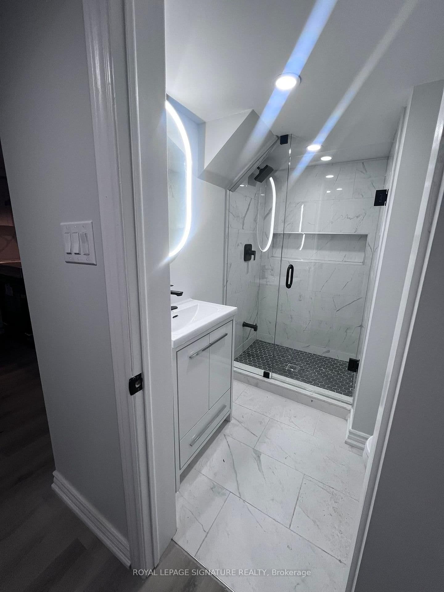 999 Black Cherry Drive, Unit Lower thumbnail 11