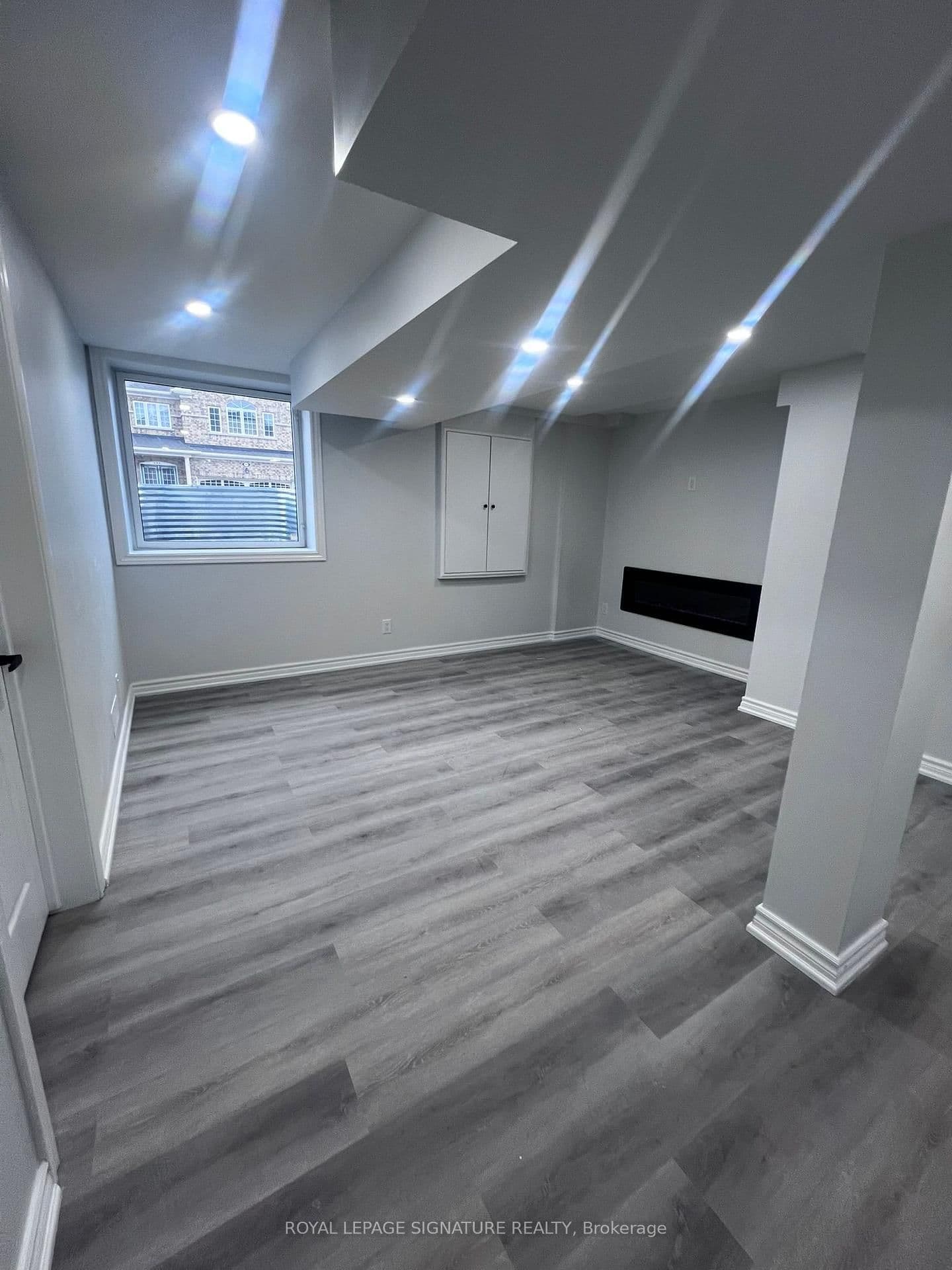 999 Black Cherry Drive, Unit Lower thumbnail 6