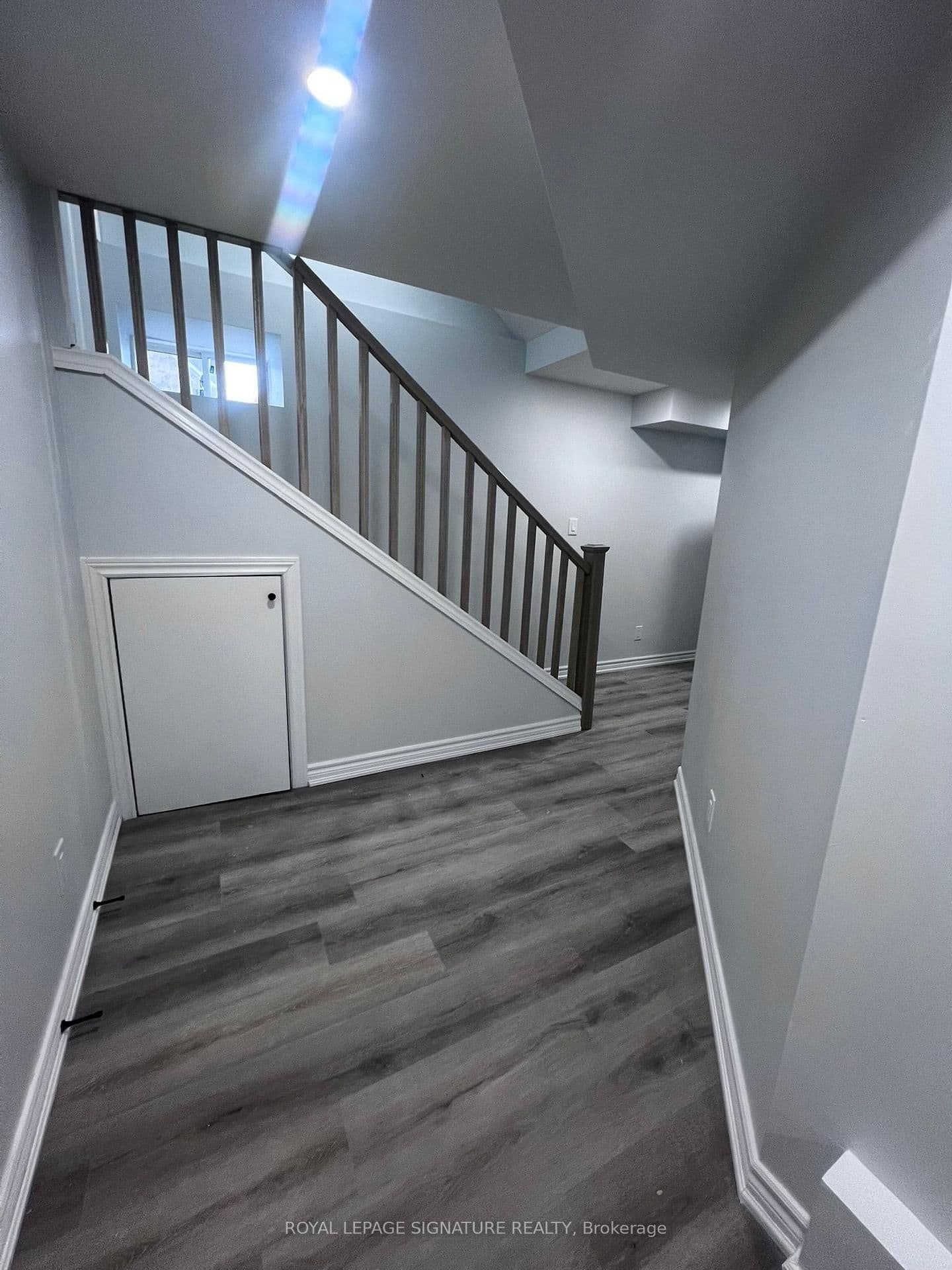 999 Black Cherry Drive, Unit Lower thumbnail 9